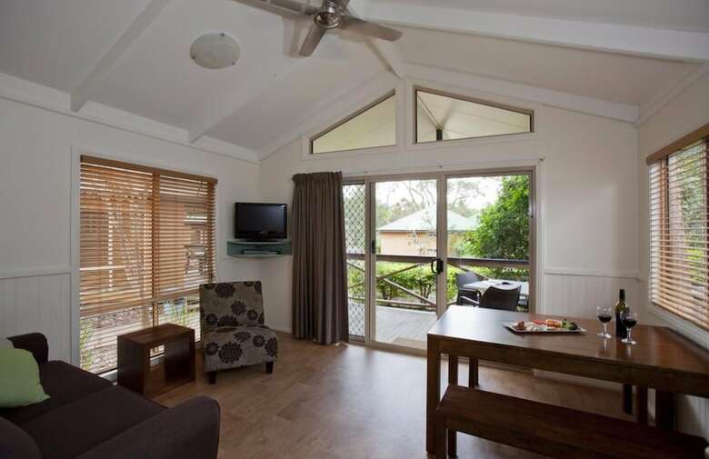 Nrma Ocean Beach Holiday Resort