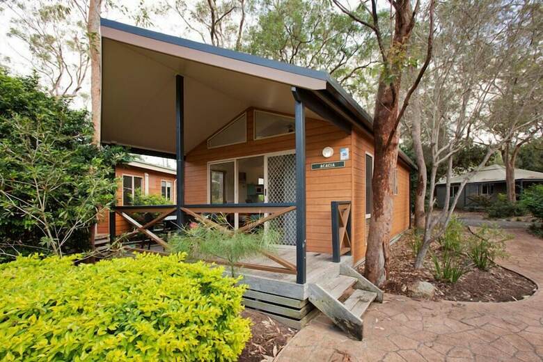 Nrma Ocean Beach Holiday Resort