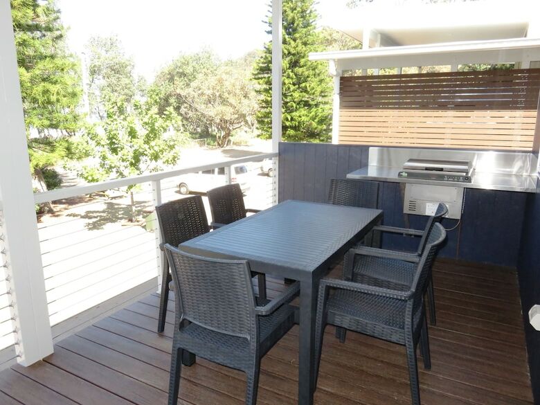 Nrma Ocean Beach Holiday Resort