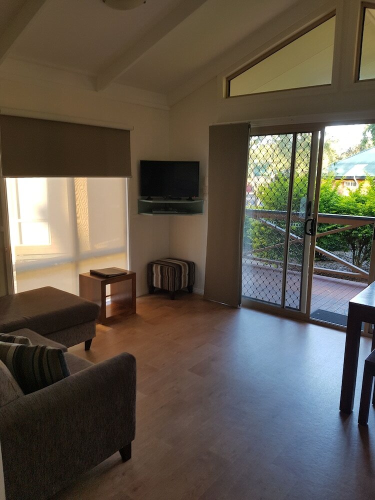 Nrma Ocean Beach Holiday Resort