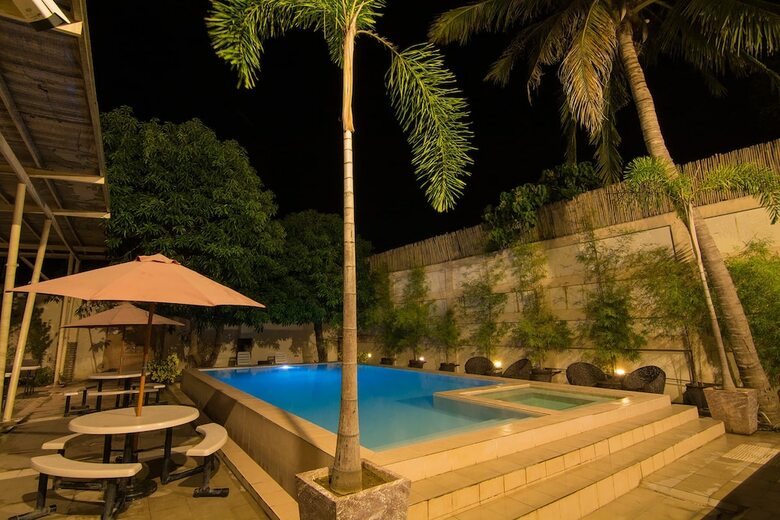 Hotel Carmelita