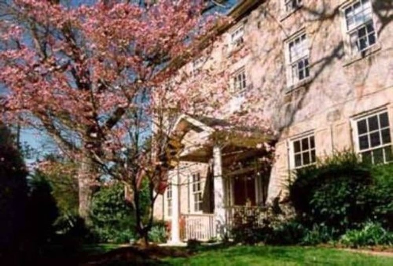 The Wayside Inn Bed & Breakfast