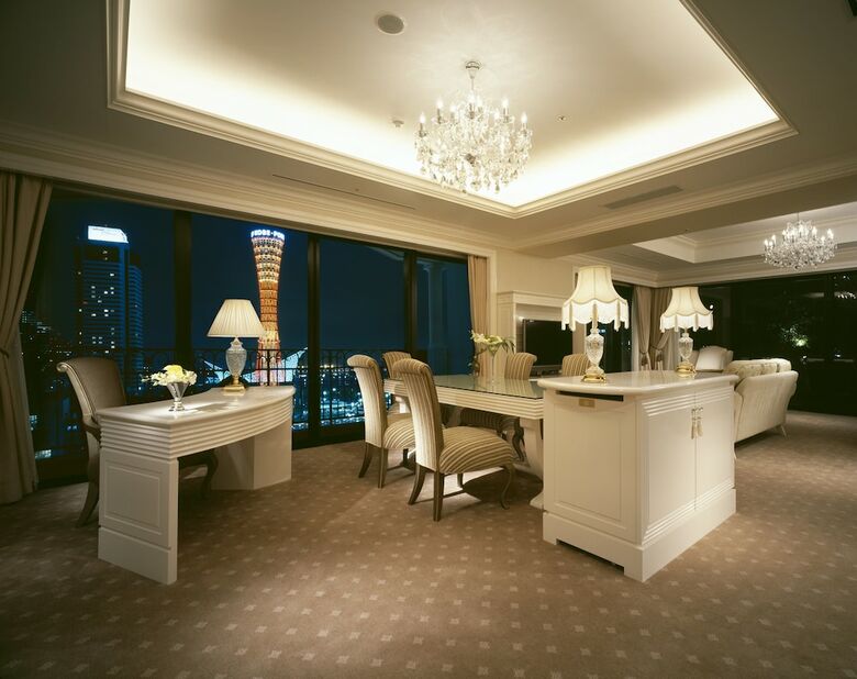 Hotel La Suite Kobe Harborland