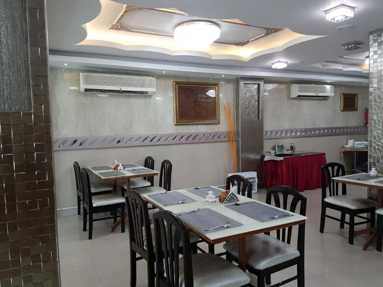 Hotel The Kanchi Residency