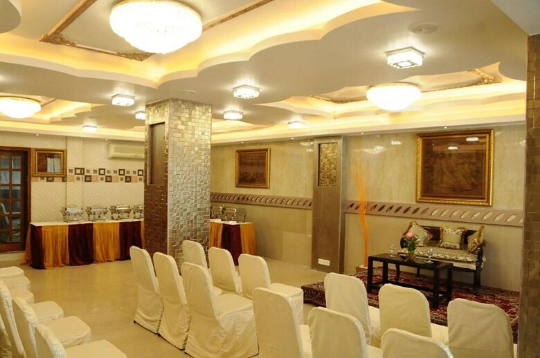 Hotel The Kanchi Residency