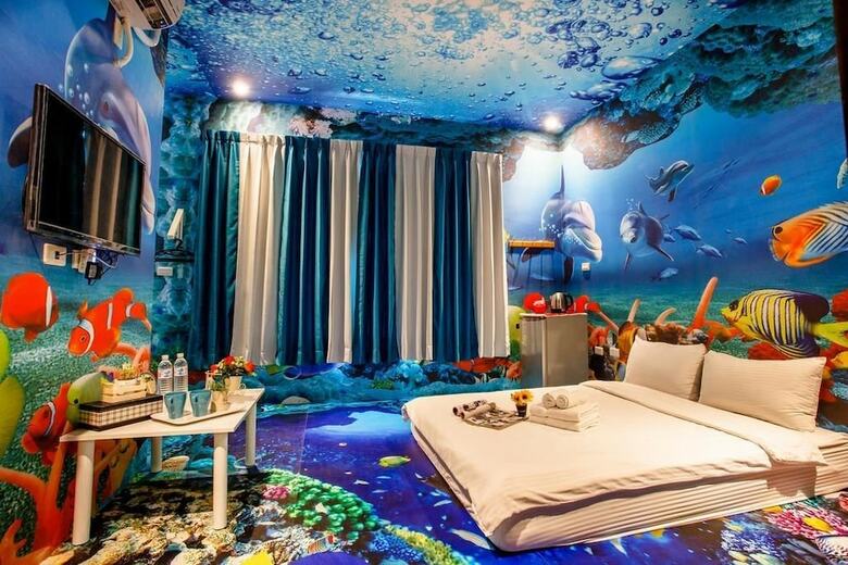 Hotel Underwater World
