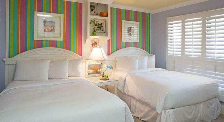 Hotel Sundial Beach Resort