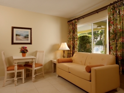 Hotel Alden Beach Resort & Suites