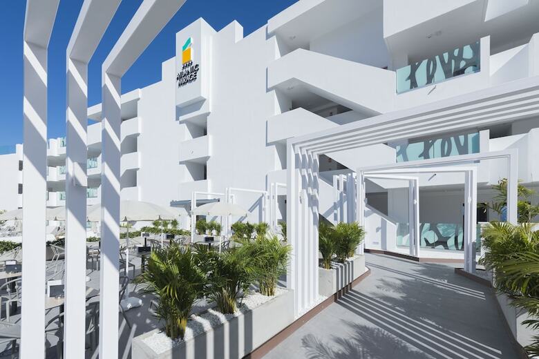 Apartamentos Atlantic Mirage Suites & Spa