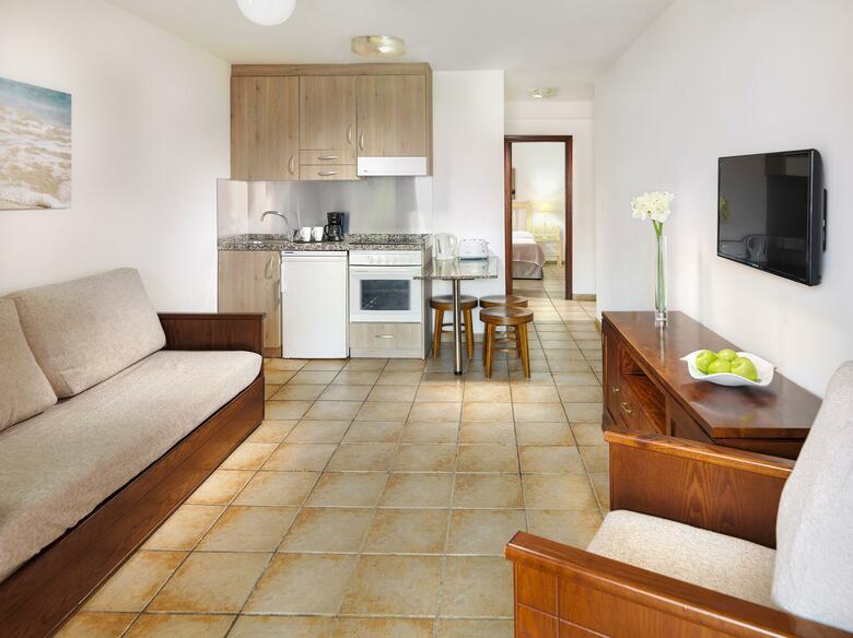 Aparthotel Sol Sun Beach