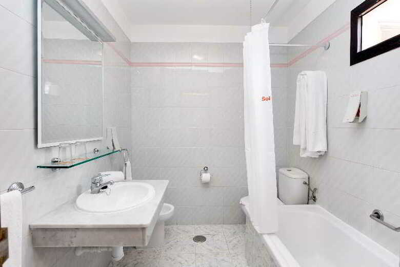 Aparthotel Sol Sun Beach
