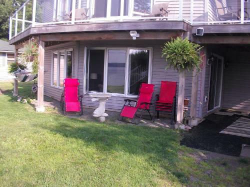 Hostal N' This On The Bay -lower Level Vacation Suite