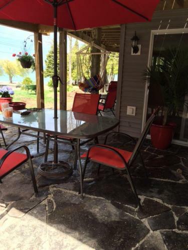 Hostal N' This On The Bay -lower Level Vacation Suite