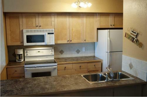 Apartamento Innwest Kirkwood Inn