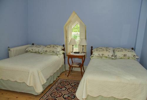 Bluenose Lodge And Victorian B&B Inn