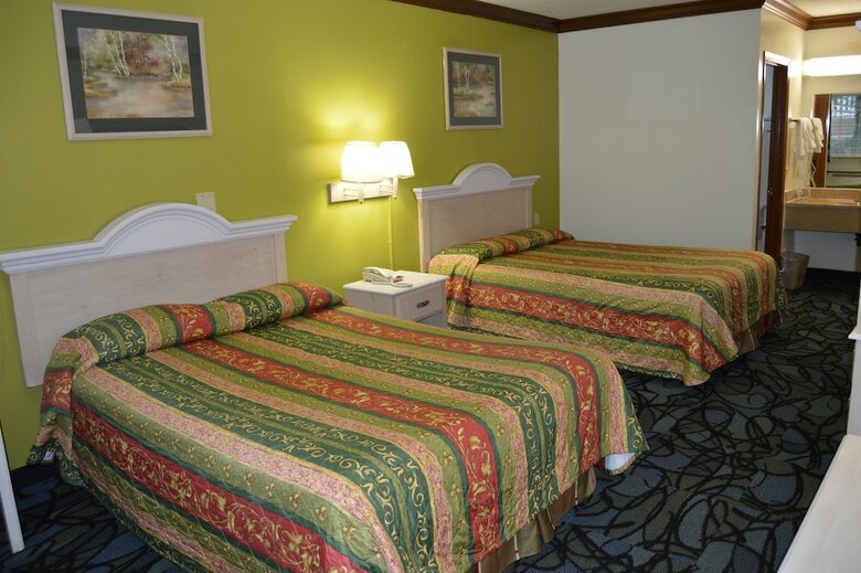 Motel Economy Inn - Akron