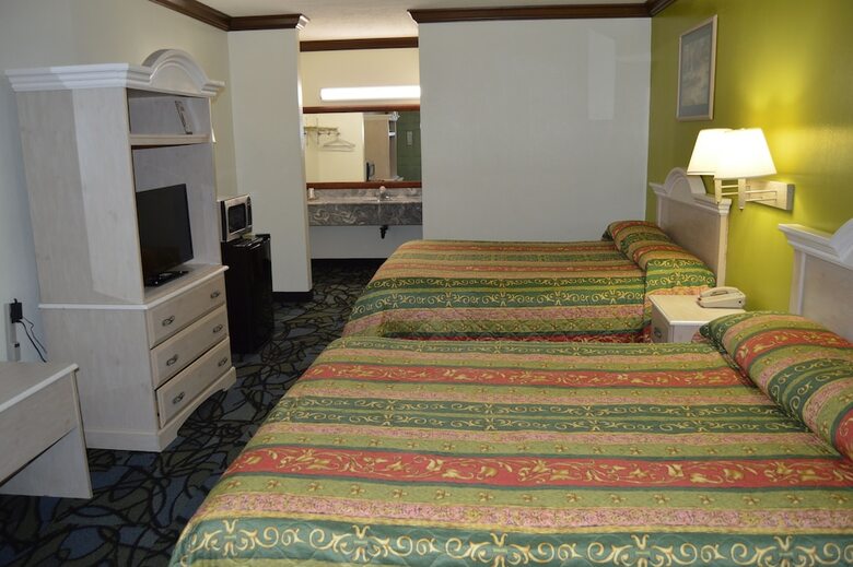 Motel Economy Inn - Akron