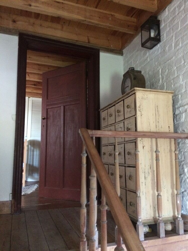 Hotel La Maison Des Chiens