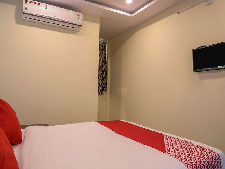 Hotel Oyo 15457 Grd Residency
