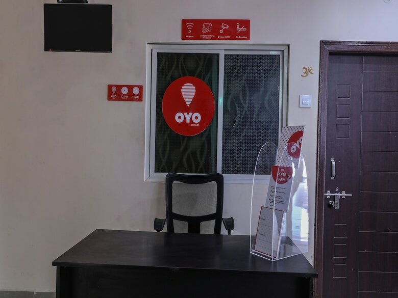 Hotel Oyo 15457 Grd Residency