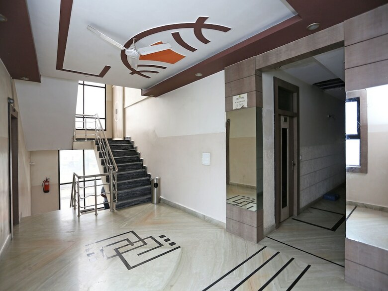 Oyo 16103 Hotel Neelkanth