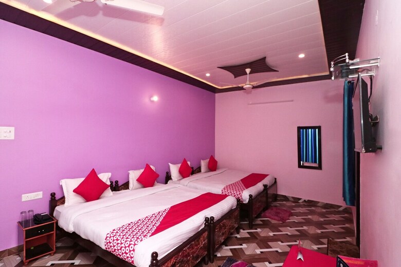 Oyo 7054 Hotel Amabalika