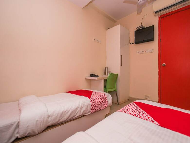 Hotel Oyo 16568 Bhagini Residency