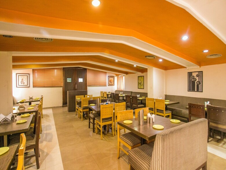 Hotel Oyo 16568 Bhagini Residency