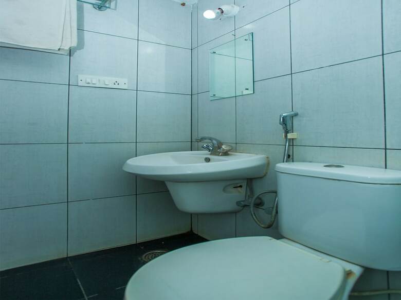 Hotel Oyo 16568 Bhagini Residency