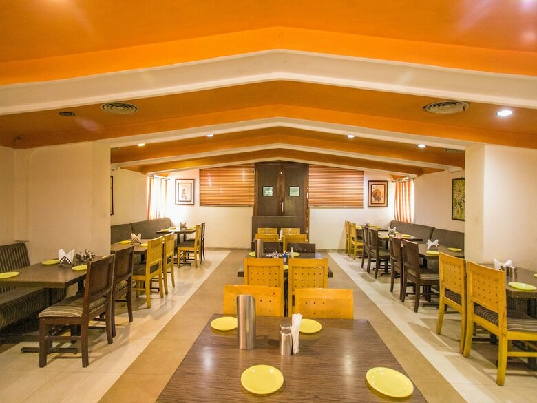 Hotel Oyo 16568 Bhagini Residency