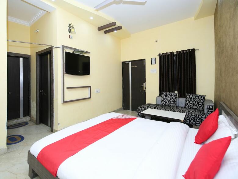 Hotel Oyo 16730 Sea World Water Park