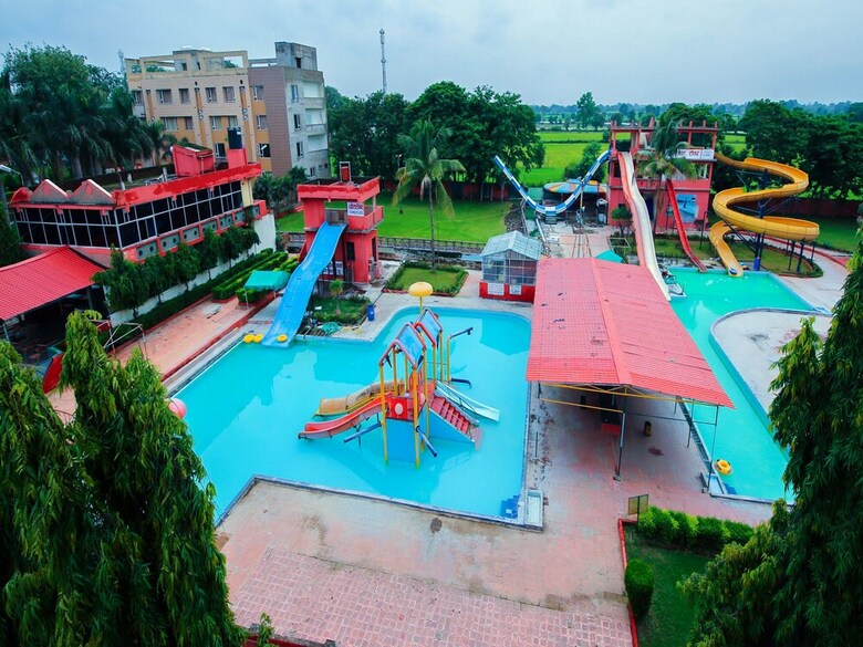 Hotel Oyo 16730 Sea World Water Park