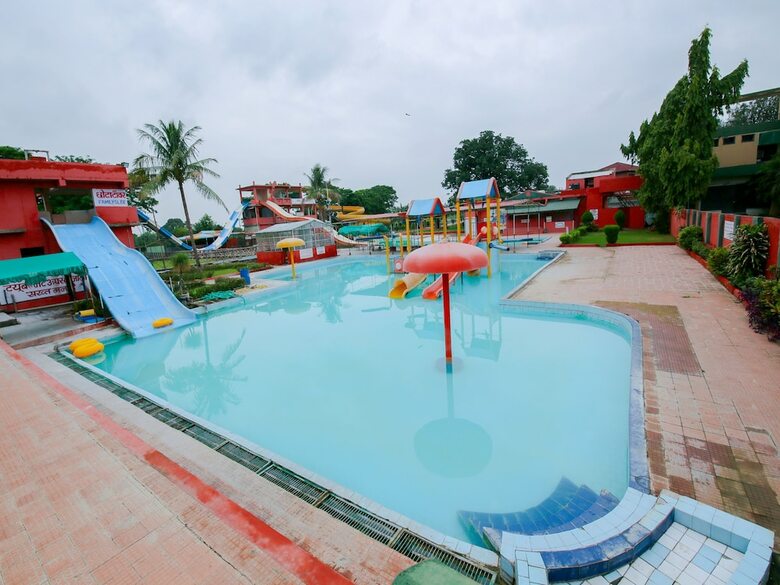 Hotel Oyo 16730 Sea World Water Park