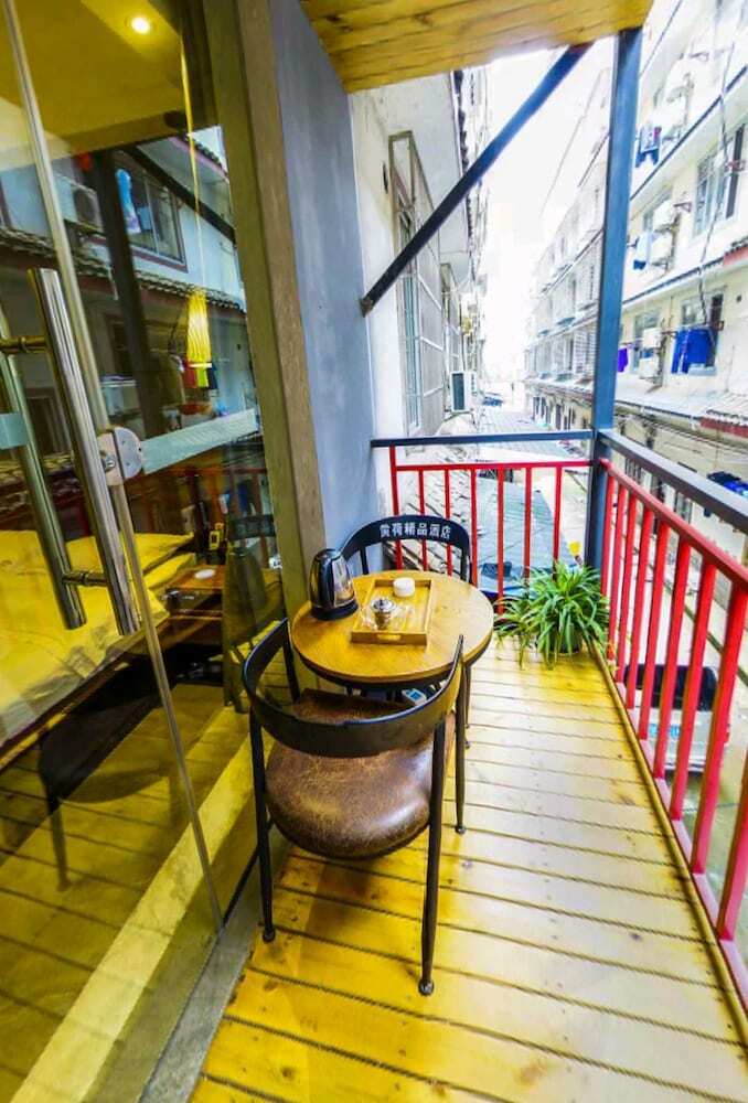 Posada Holland Boutique Inn