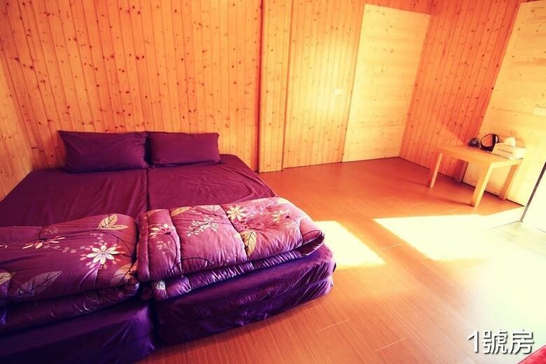 Hotel Bobo's