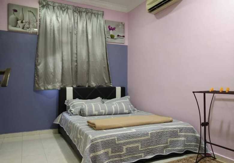 Aisyamyra Homestay