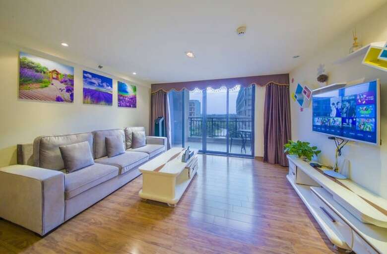 Baihe International Apartment Hotel