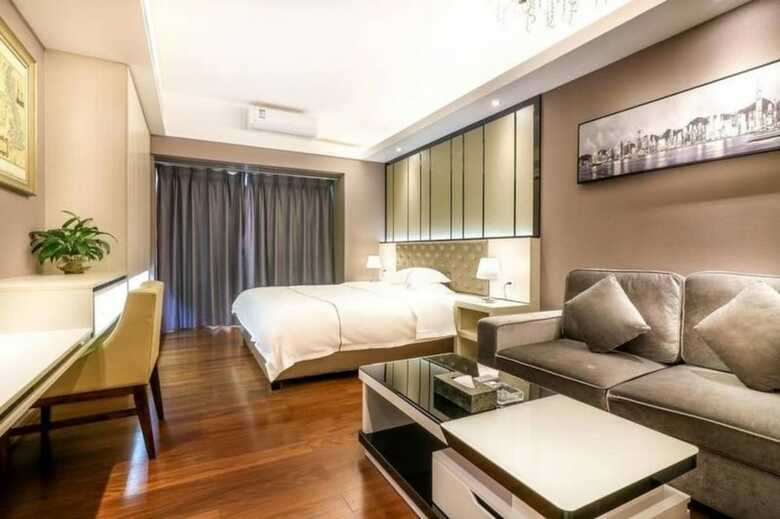 Baihe International Apartment Hotel