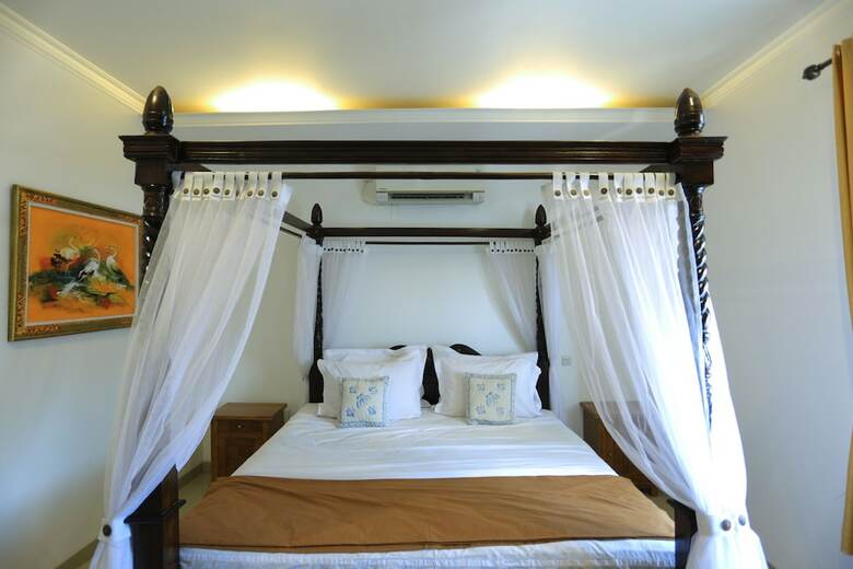 Hotel Pi Home Baciro