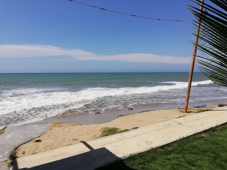 Hotel Hospedaje Cueva Beach
