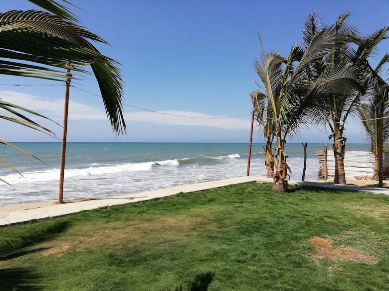Hotel Hospedaje Cueva Beach