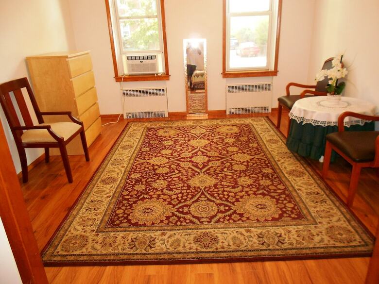 The Comfy First Floor Apartment, Ridgewood, Queens