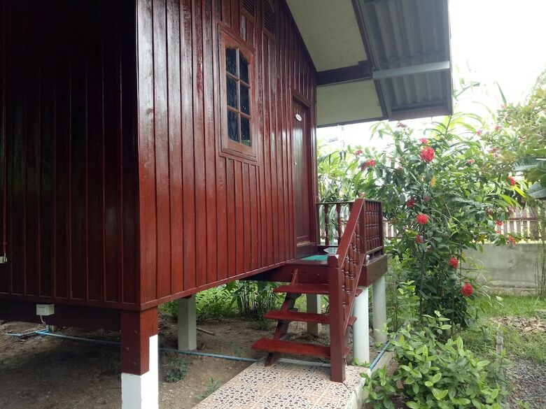 Hotel Phaiwan Baansawn Resort