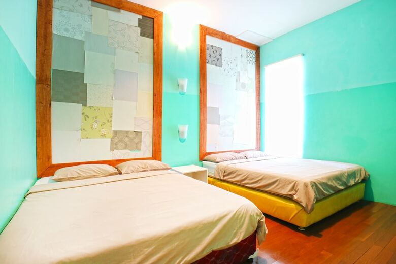 Rose Chamber Bed & Breakfast