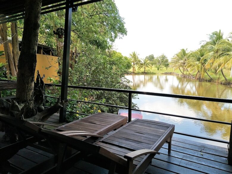 Hotel The Palm Village