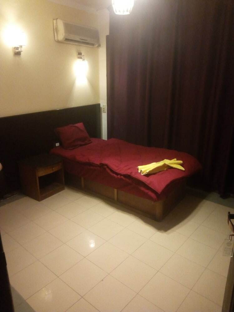Hotel Oasis Hostel