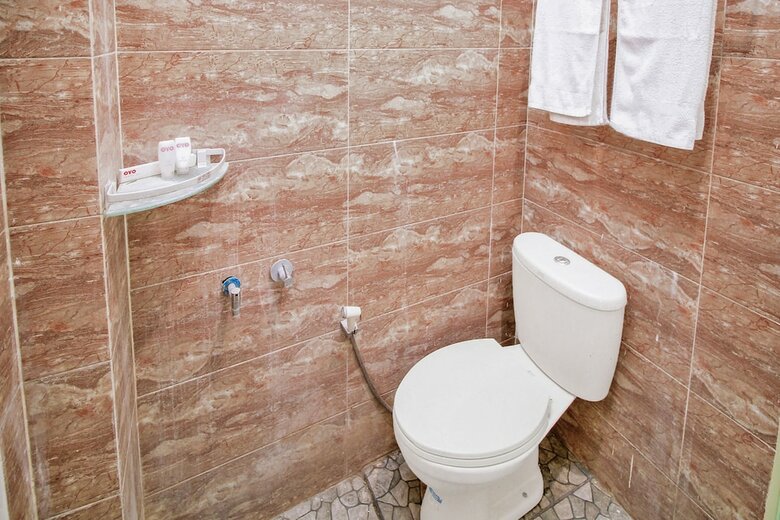 Hostal Oyo 179 68 Residence