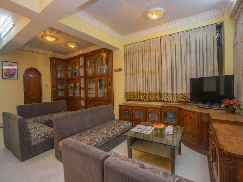 Oyo 232 Hotel Titanic Pvt. Ltd.