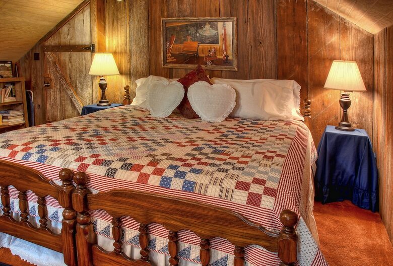 Kuebler Waldrip Haus Bed And Breakfast