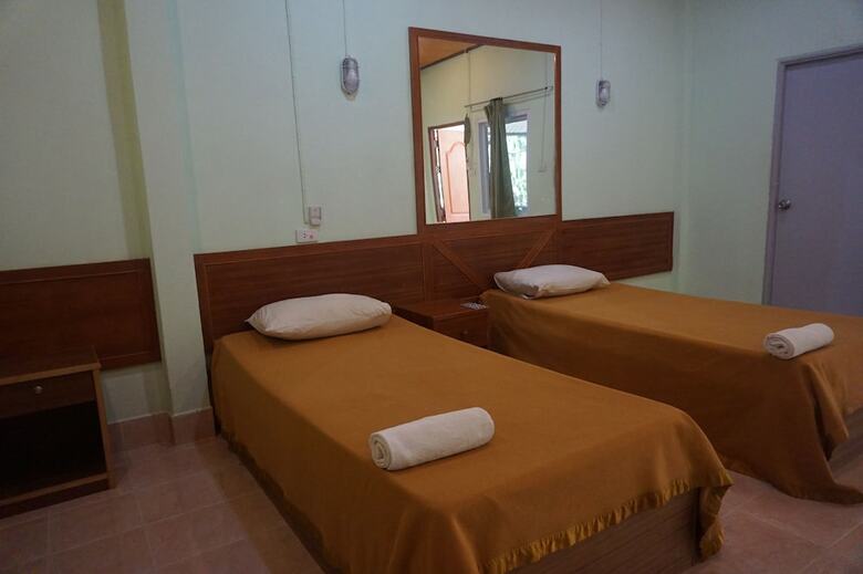 Hotel Thumneab Guesthouse